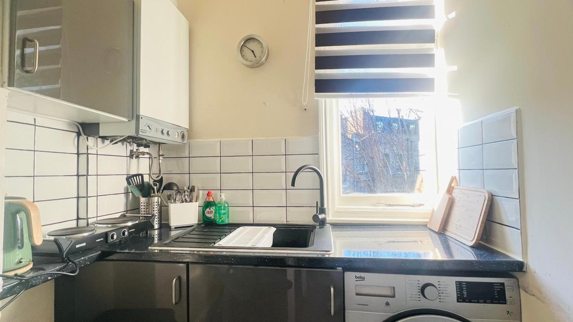Harry Potter 9 3/4 Flat Apartment London